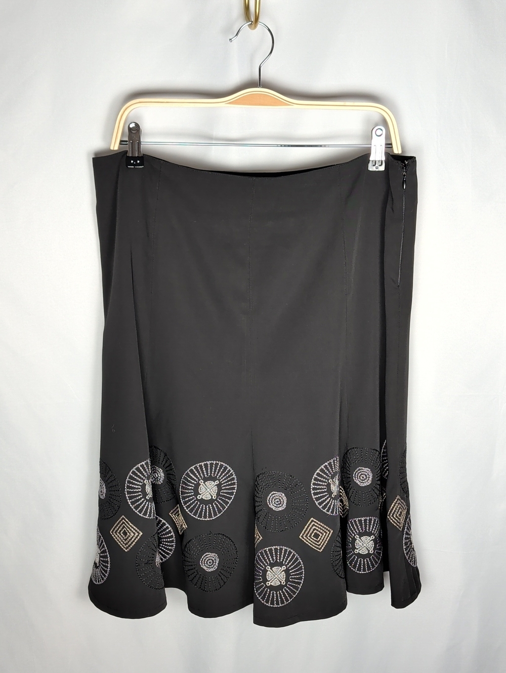 Point Zero by Nicole Benisti Vintage Y2K Embroidered Flared Skirt Black Size 13